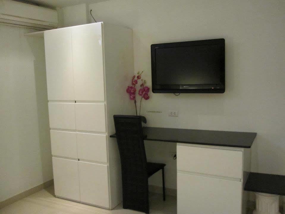 Westerly Hill Pattaya Esterno foto